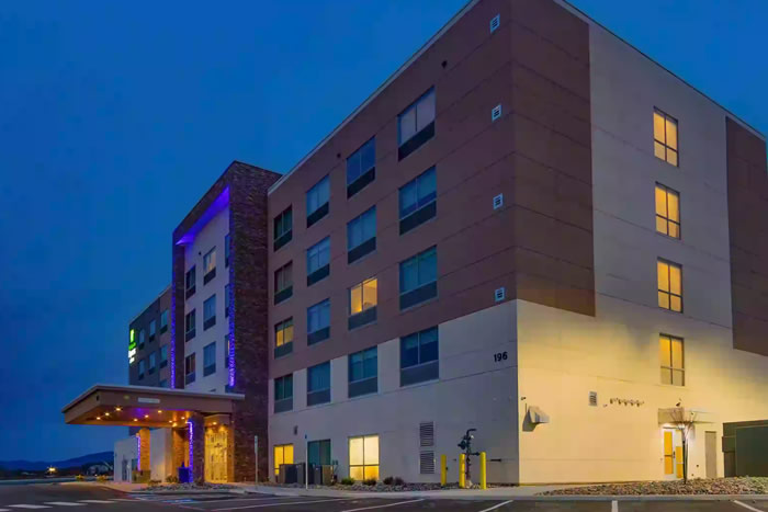 Holiday Inn Express & Suites Harrisonburg – University Area